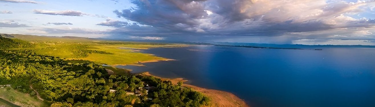 Scenic safari landscapes in Zimbabwe